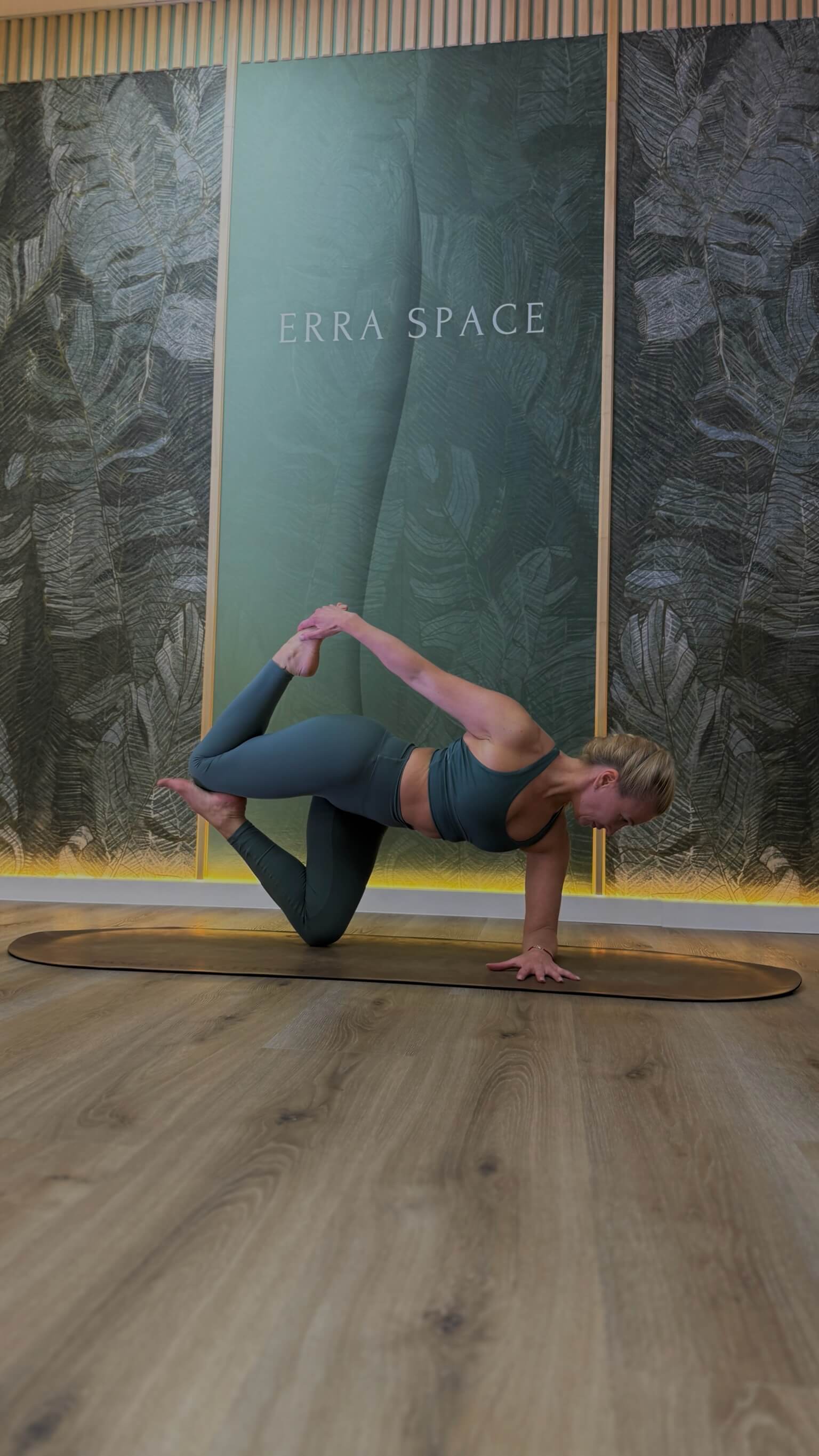 Adho Yoga